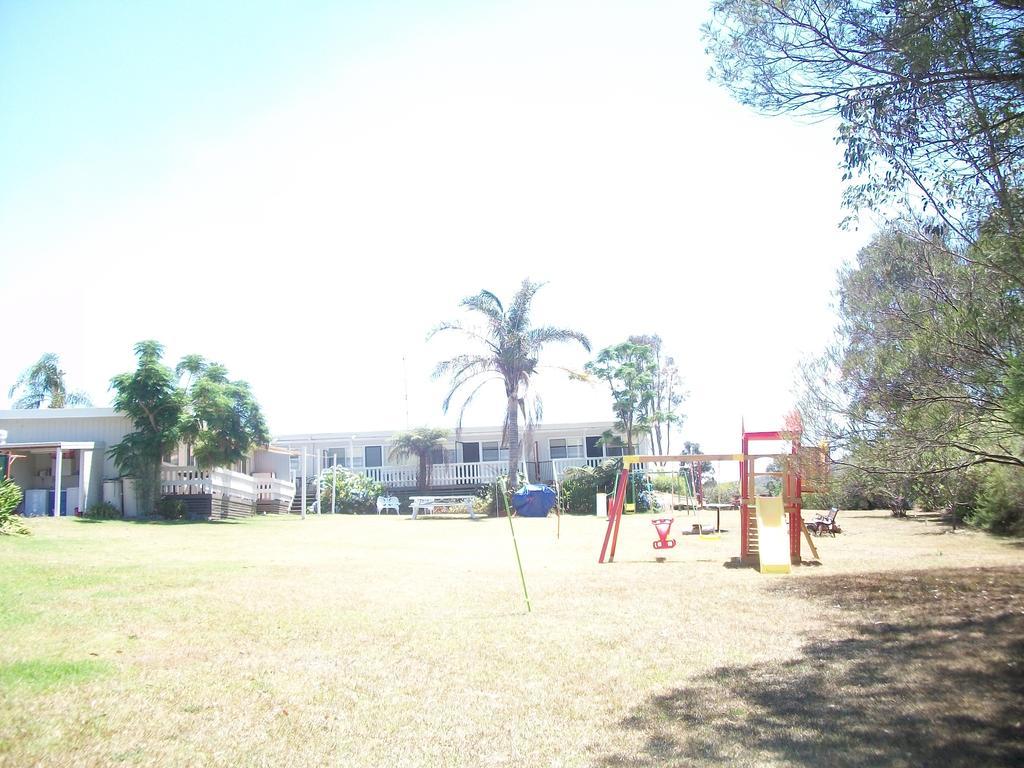 Top of the Lake Holiday Units Pensión Merimbula Exterior foto