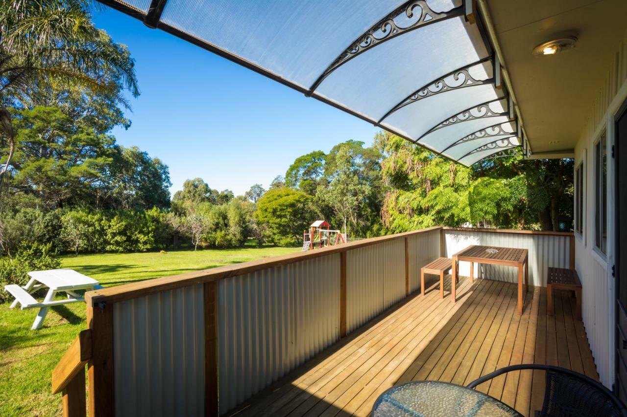 Top of the Lake Holiday Units Pensión Merimbula Exterior foto