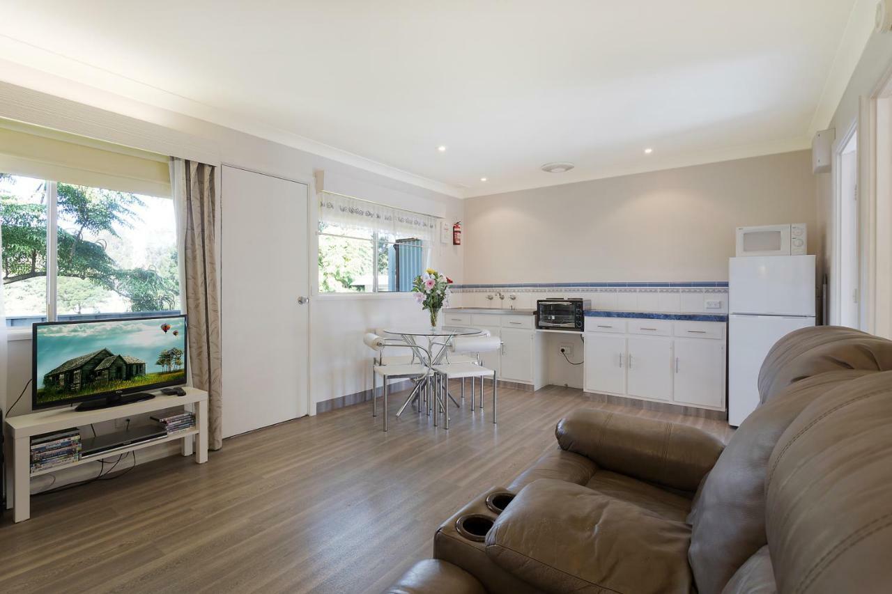 Top of the Lake Holiday Units Pensión Merimbula Exterior foto